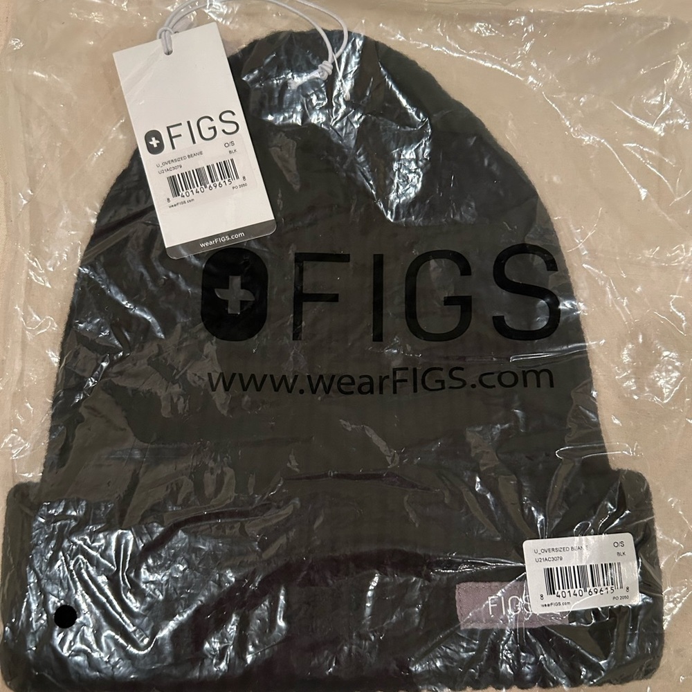NWT FIGS black oversized beanie